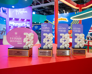 BRW conquista quatro troféus na principal feira de papelaria da América Latina